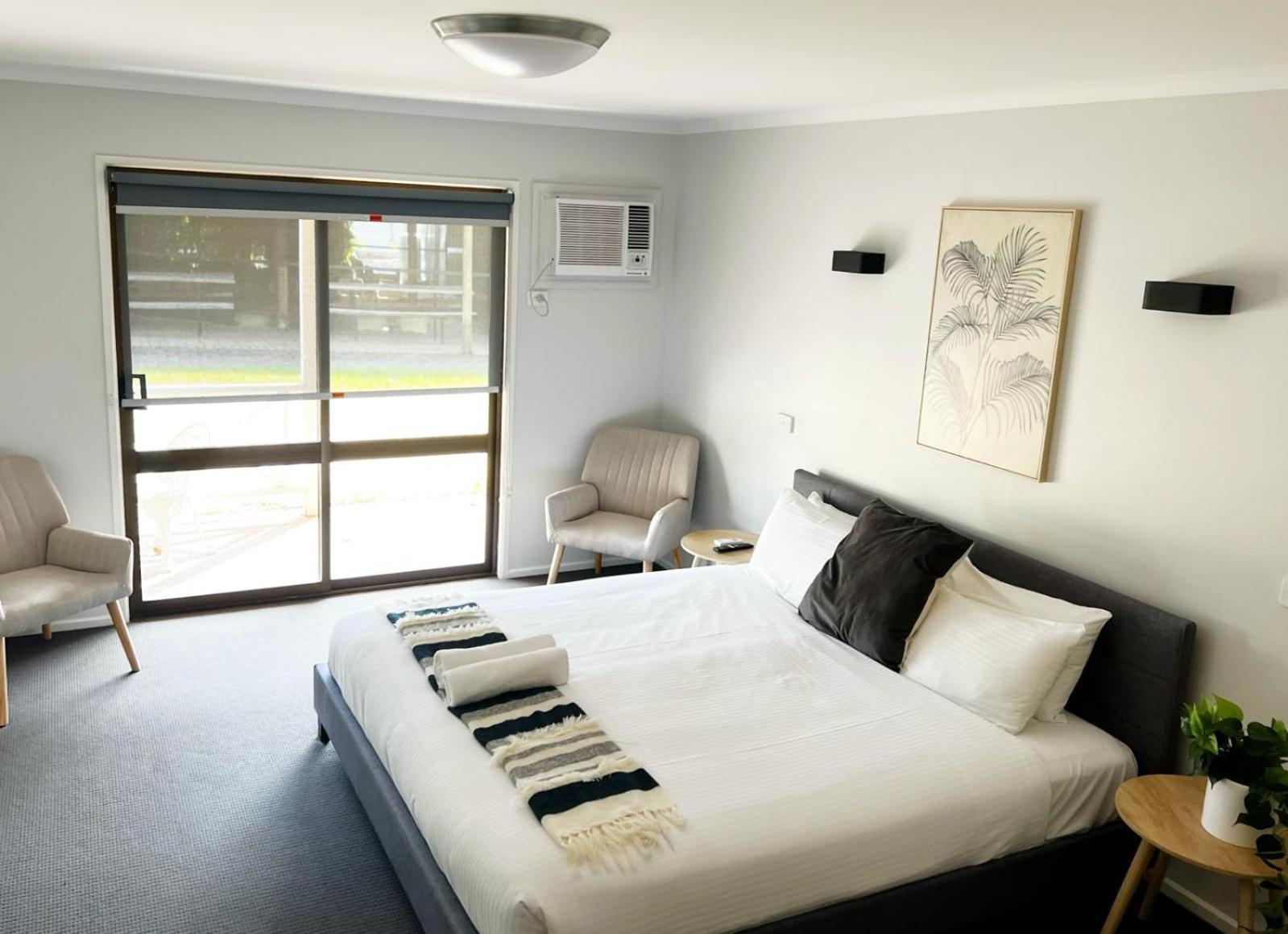 Lake Hume Resort Экстерьер фото