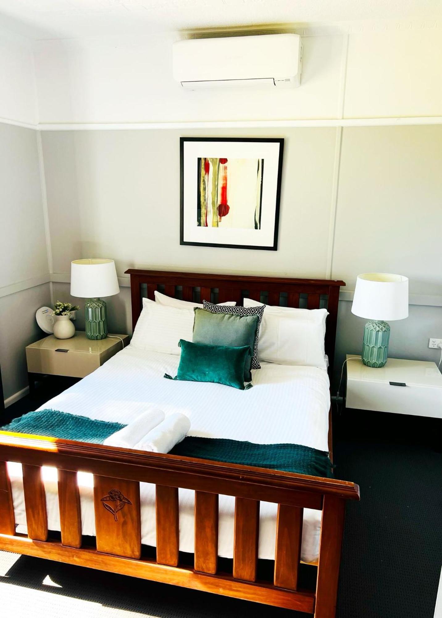 Lake Hume Resort Экстерьер фото