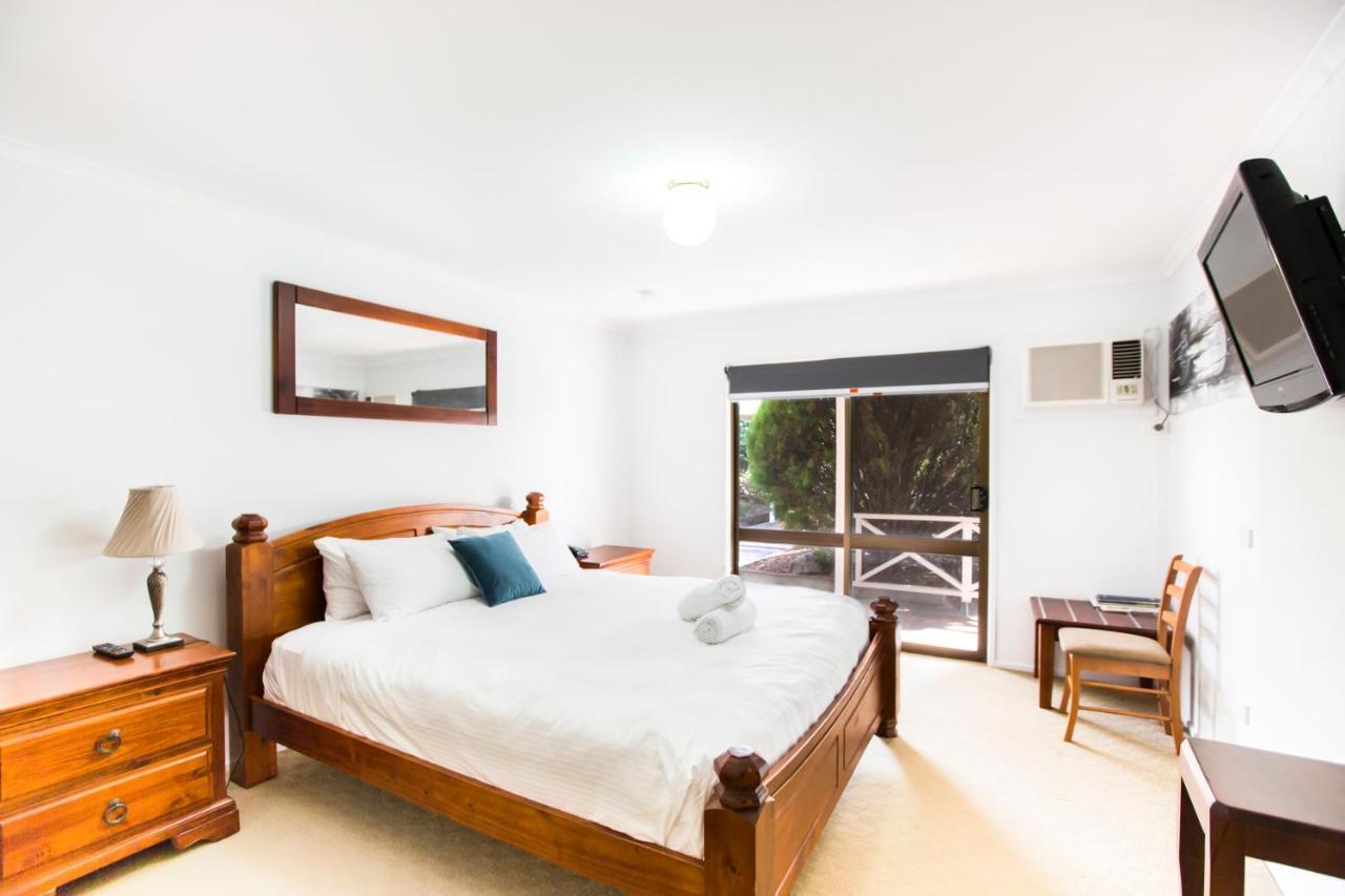Lake Hume Resort Экстерьер фото